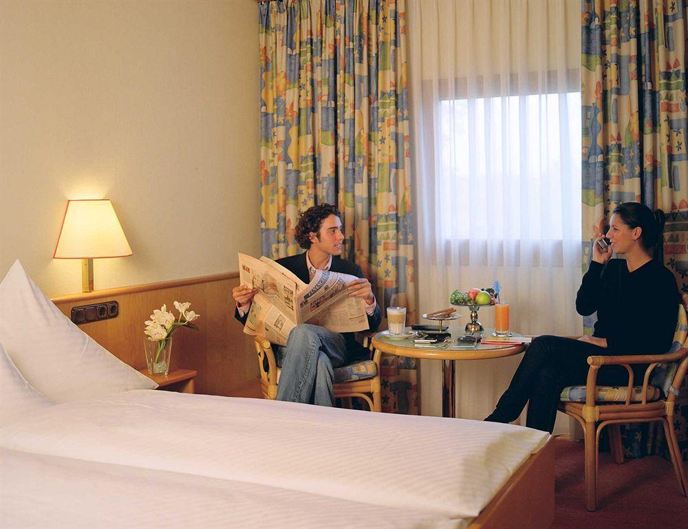 Stadt-Gut-Hotel Filderhotel Ostfildern Kültér fotó