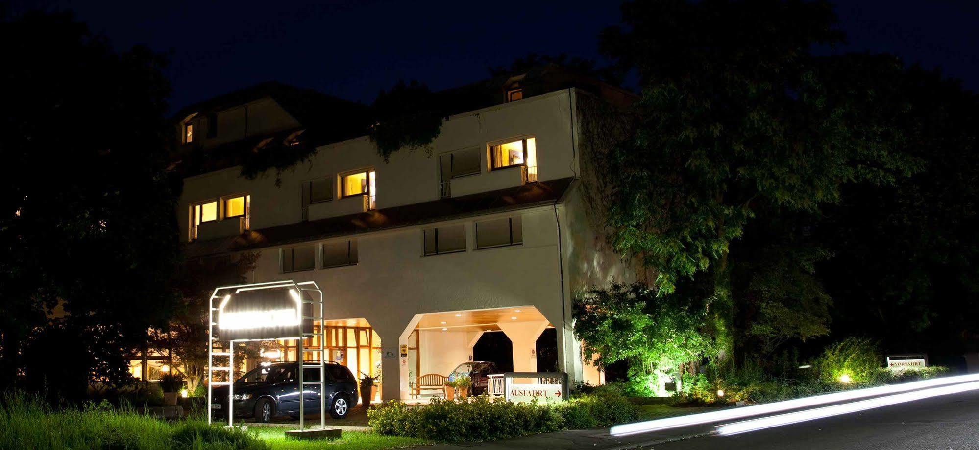 Stadt-Gut-Hotel Filderhotel Ostfildern Kültér fotó